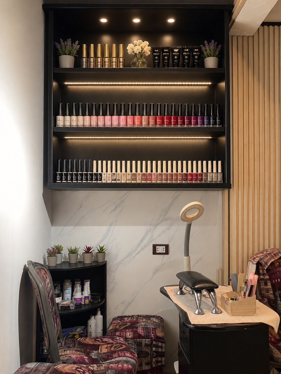 Iman Ezzedin Salon